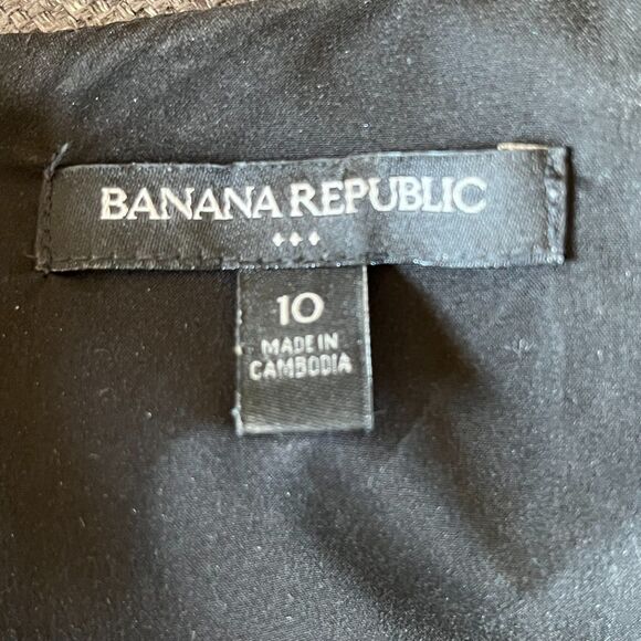 Banana Republic Black and White Abstract Fit and Flare Dress - Picture 4 of 5